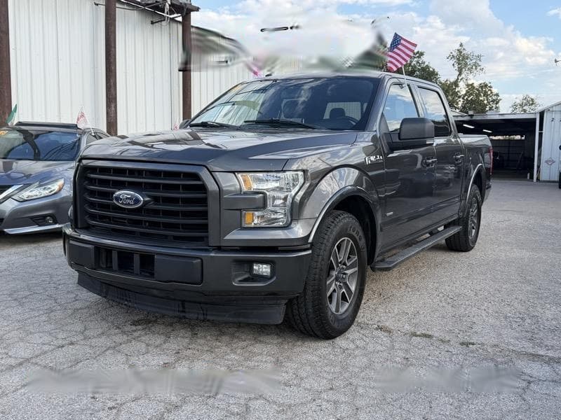 2017 Ford F-150 4WD SuperCab 133" XLT